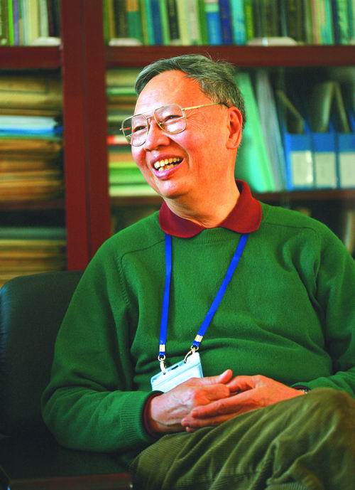 2017年度感动中国十大人物事迹及颁奖词（卢永根）