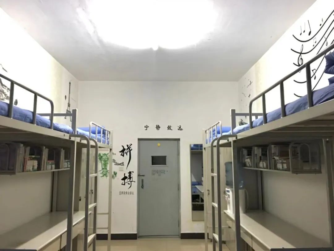 辽宁科技学院宿舍条件怎么样，有空调吗（含宿舍图片）