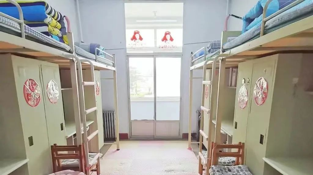 辽东学院宿舍条件怎么样,有空调吗(含宿舍图片) 辽东学院宿舍条件怎么样,有空调吗(含宿舍图片)